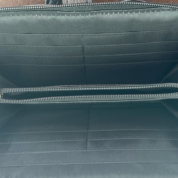 Nicole Miller Crossbody Bag Zip Around Wallet on Strap Silver Accents - Picture 8 of 12